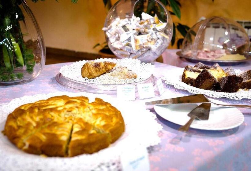 فندق Villa Flora