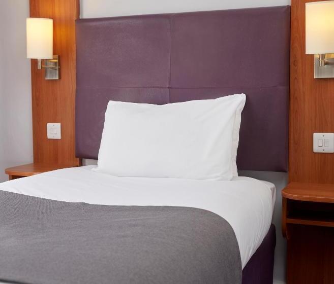 호텔 Wheatsheaf By Chef & Brewer Collection