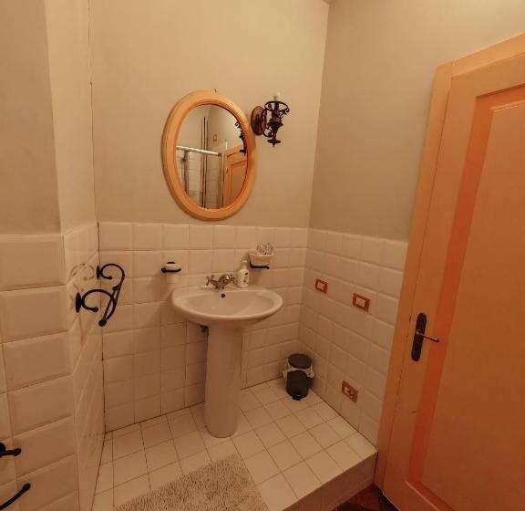 Montelupone Bed & Breakfast