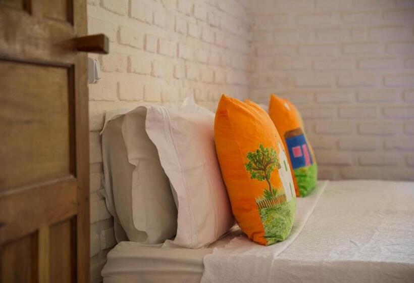 פנסיון Casa E Pousada Alecrim