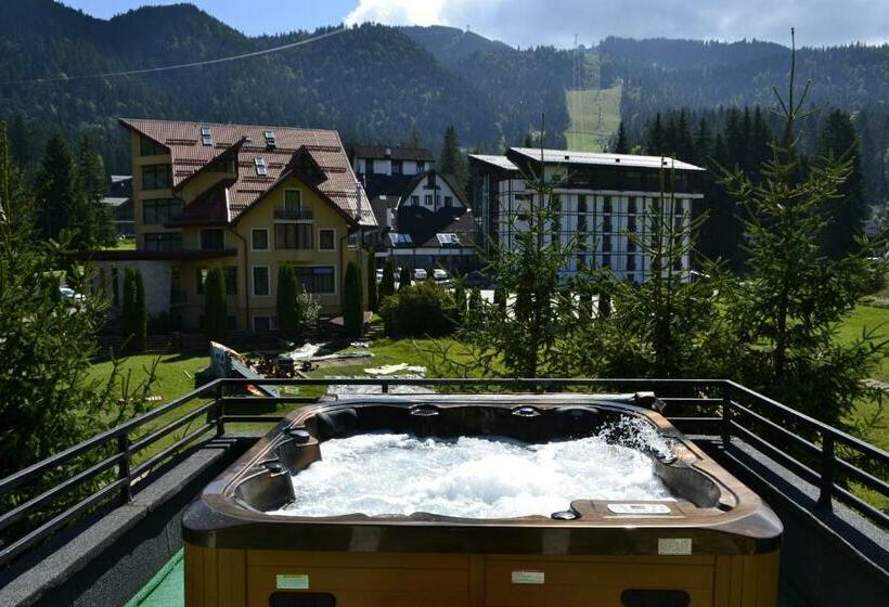 بنسيون Casa Vinga   Restaurant&jacuzzi