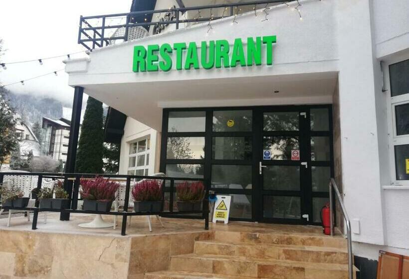 بنسيون Casa Vinga   Restaurant&jacuzzi