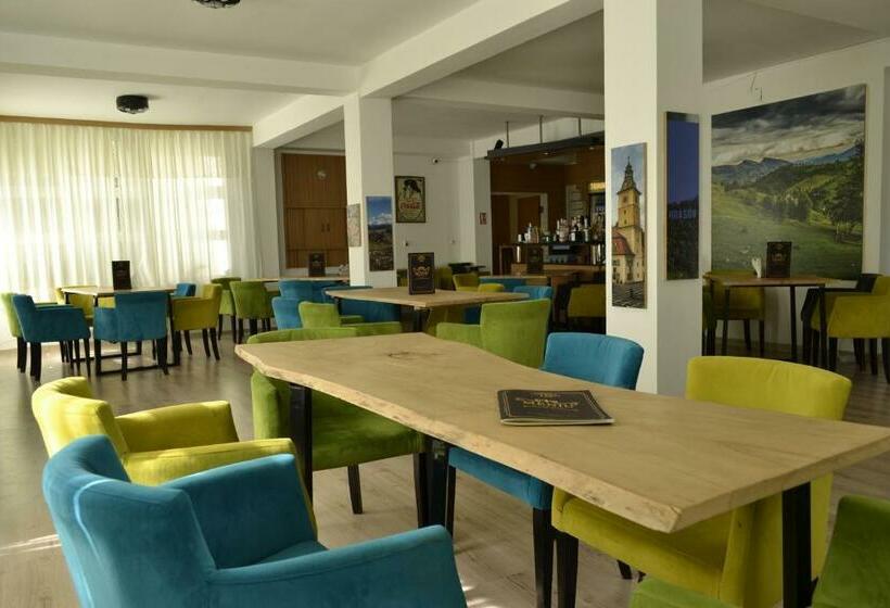 بنسيون Casa Vinga   Restaurant&jacuzzi