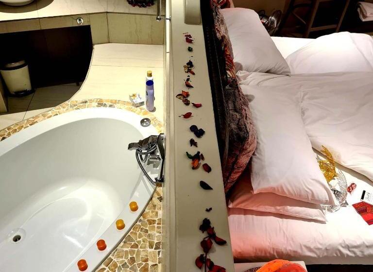 بنسيون Crystal Lagoon Lodge