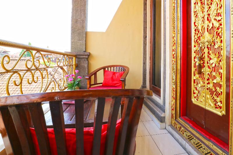 פנסיון Jungut Guest House