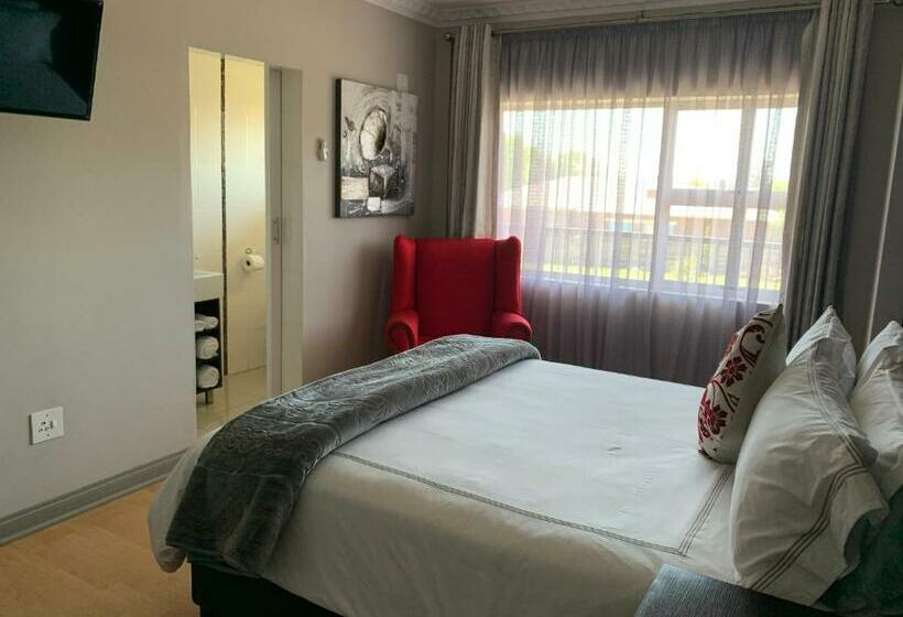 Пансион Leighton Court