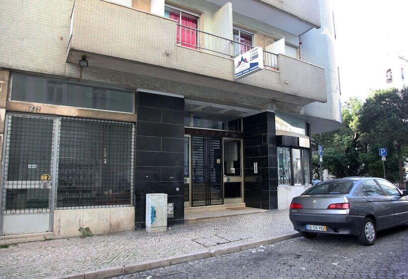 پانسیون Lisbon Suite Home