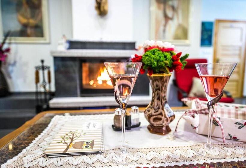 פנסיון Moroder Haus