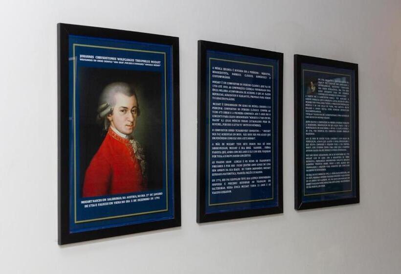 פנסיון Pousada Casa Dos Autores