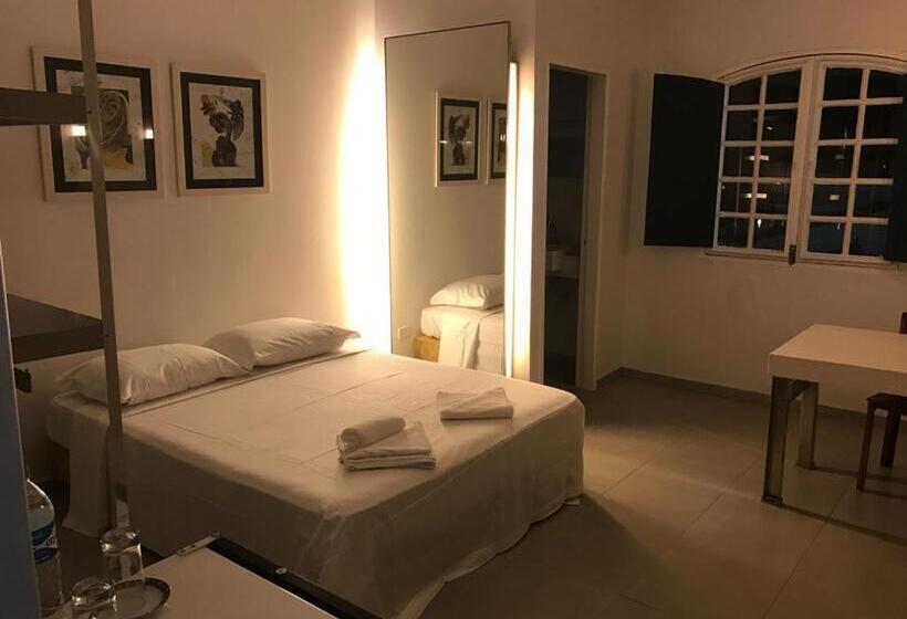 פנסיון Pousada Casa Dos Autores