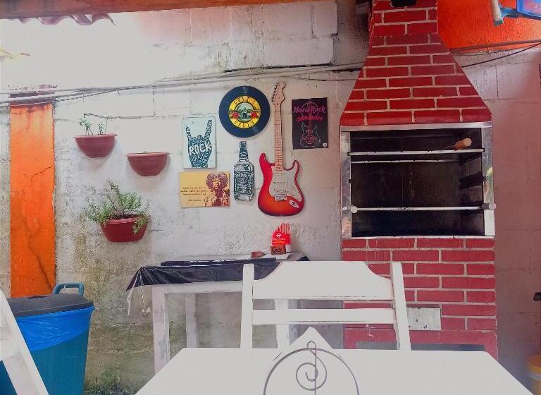 پانسیون Pousada Do Rock