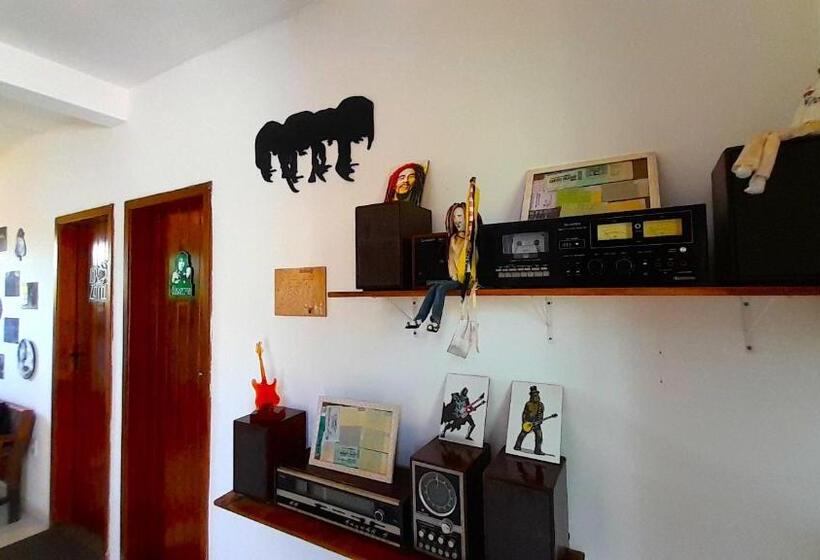 بنسيون Pousada Do Rock