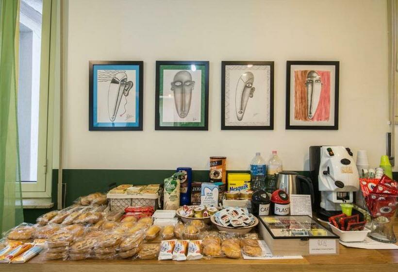 ペンション Qal At Apart