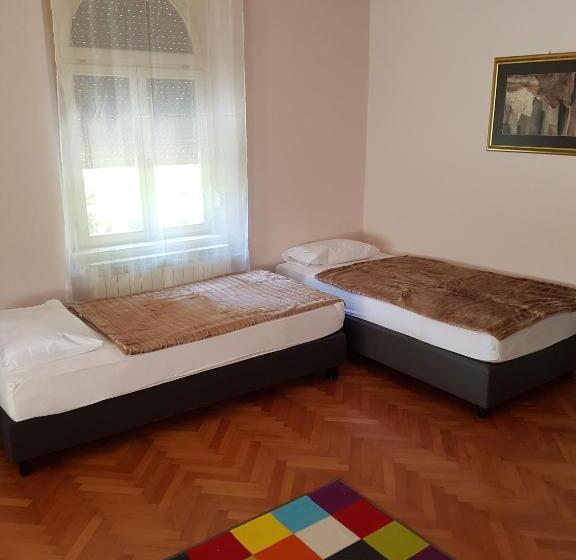 پانسیون Rooms Portorose Center