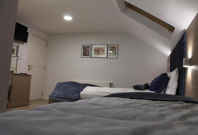 پانسیون Sleep Inn Prishtina