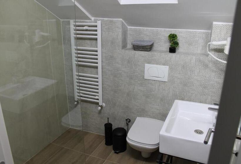 پانسیون Sleep Inn Prishtina