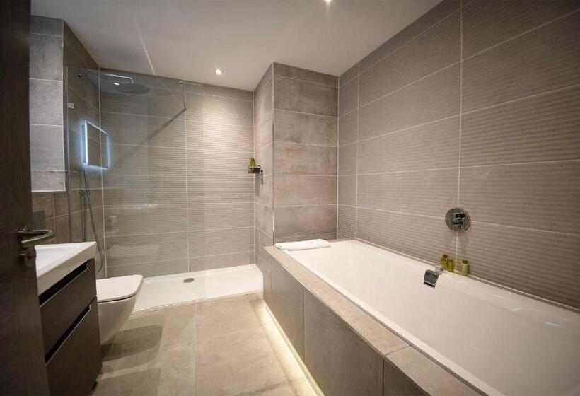 膳宿费 Taransay House, Small