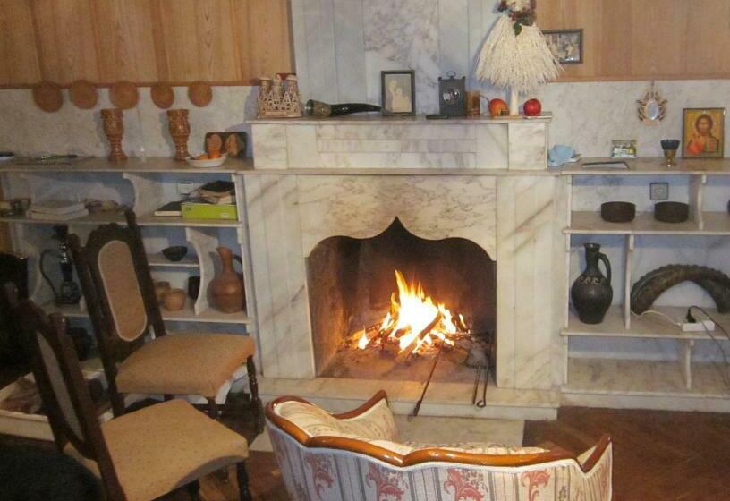 پانسیون Zugdidi House