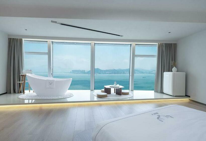 Xiamen Twin Tower Sea View Apartment