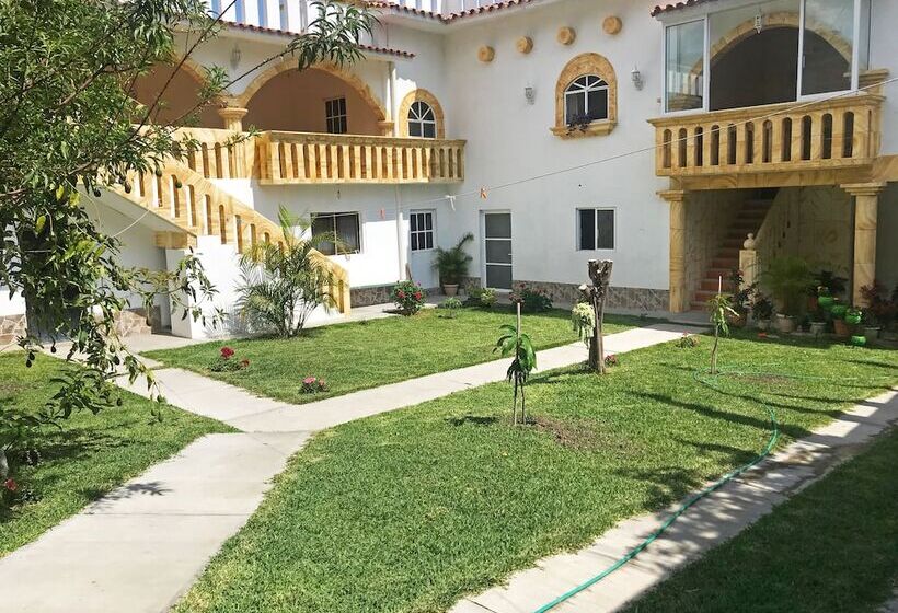 بنسيون Casa De Huéspedes Elim