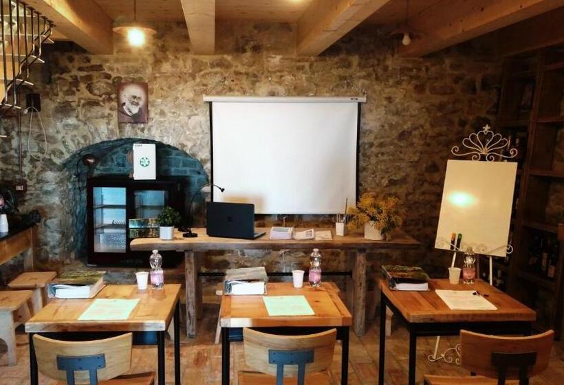 ベッドアンドブレックファースト Albergo Diffuso   Il Poggetto Tra Urbino & San Marino