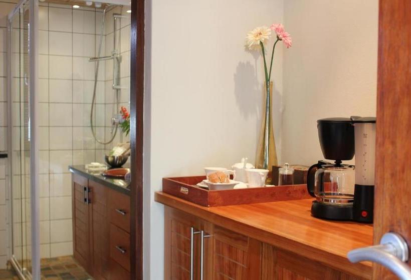 민박 Paradise Cove