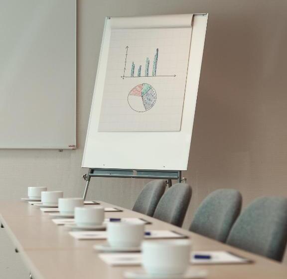 Brattvåg Fjordhotell