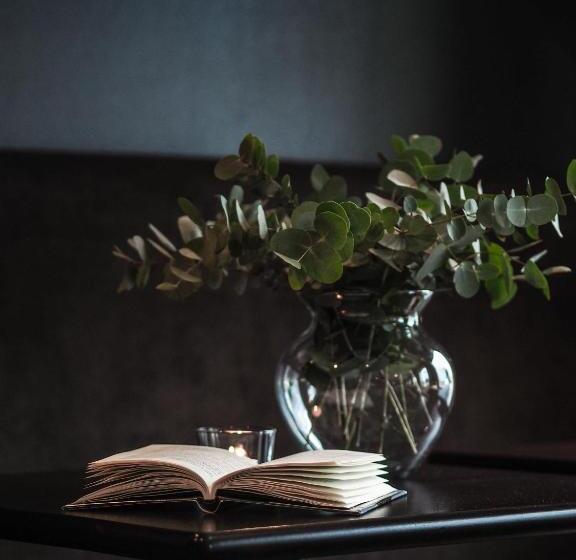 Brattvåg Fjordhotell