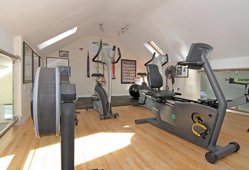 Embleton Spa Hotel & Apartments