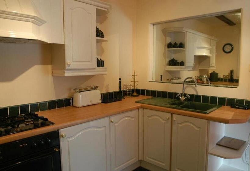 Embleton Spa Hotel & Apartments