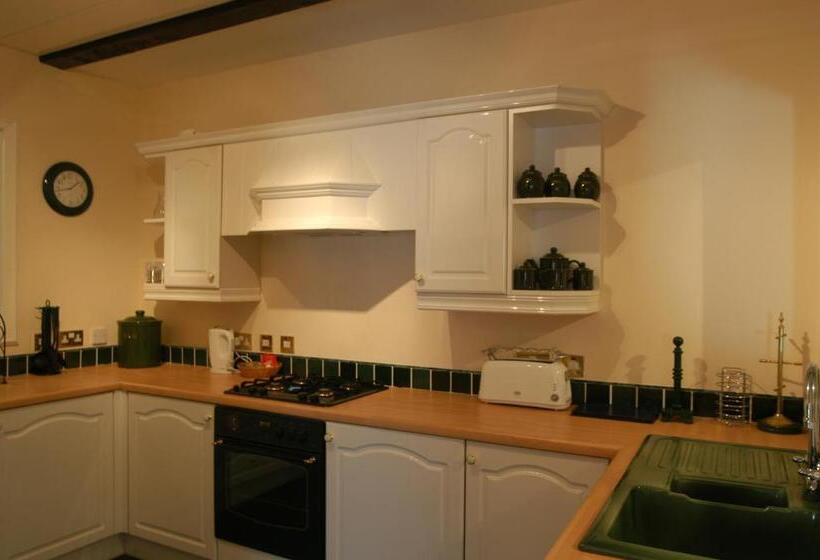 Embleton Spa Hotel & Apartments