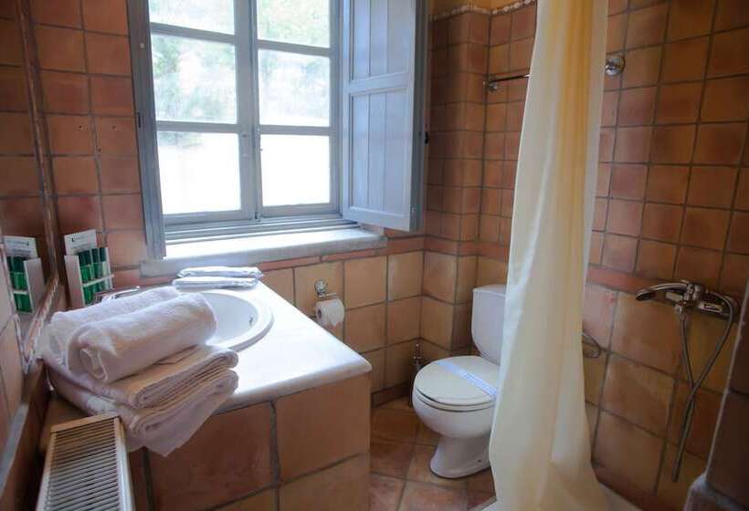 酒店 1821 En Dolianis