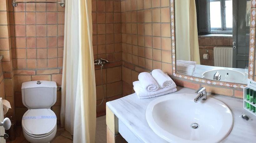 酒店 1821 En Dolianis