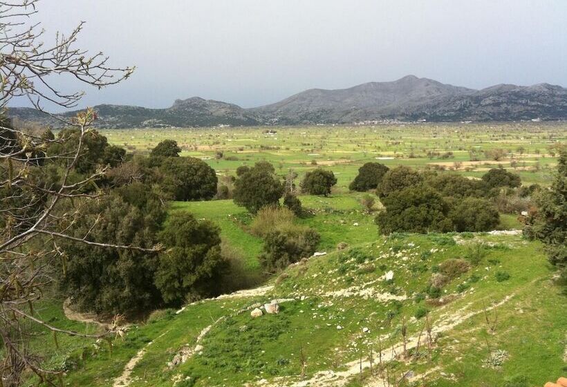 Отель Dionysus Lasithi Plateau