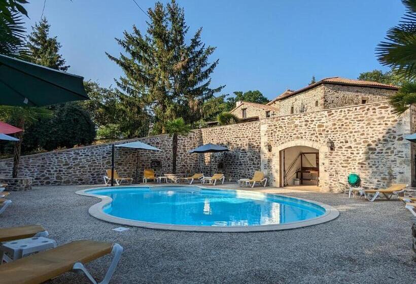 Отель Domaine De Brise Bois