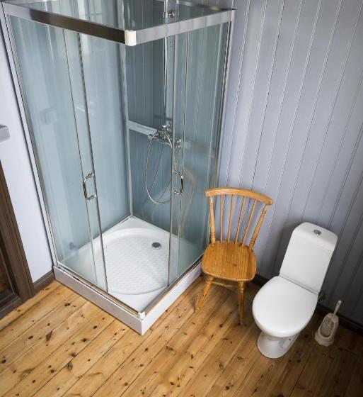 هتل Einarshúsid Guesthouse