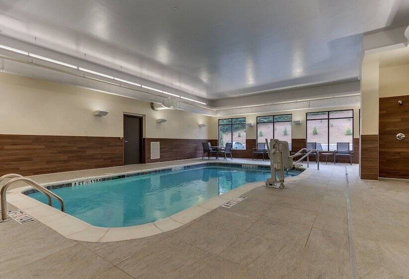 فندق Fairfield Inn & Suites By Marriott Asheville Weaverville