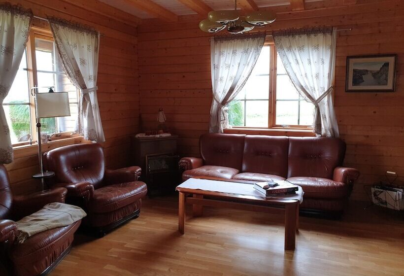 هتل Fjalladýrð Guesthouse
