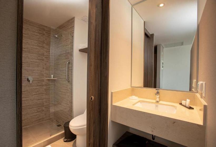 ホテル Hampton By Hilton Arequipa