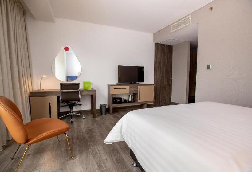 ホテル Hampton By Hilton Arequipa