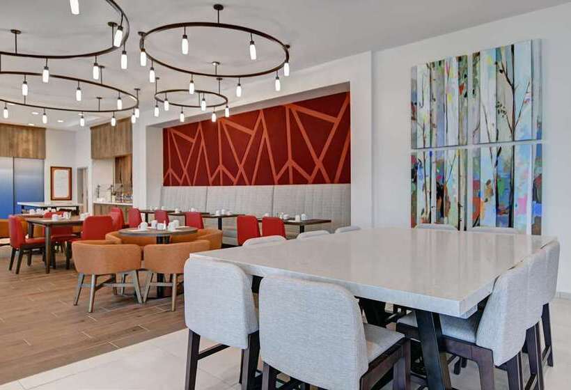 호텔 Hilton Garden Inn Madison Huntsville Airport