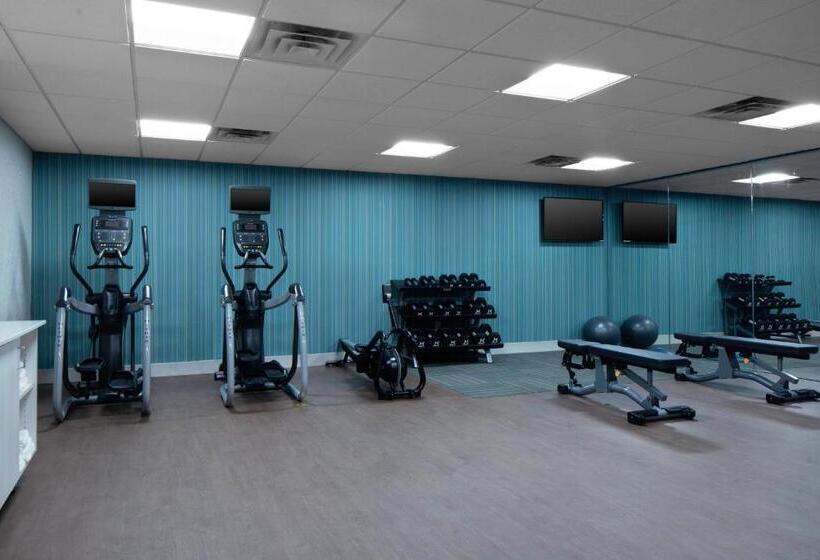 فندق Holiday Inn Express & Suites Griffin