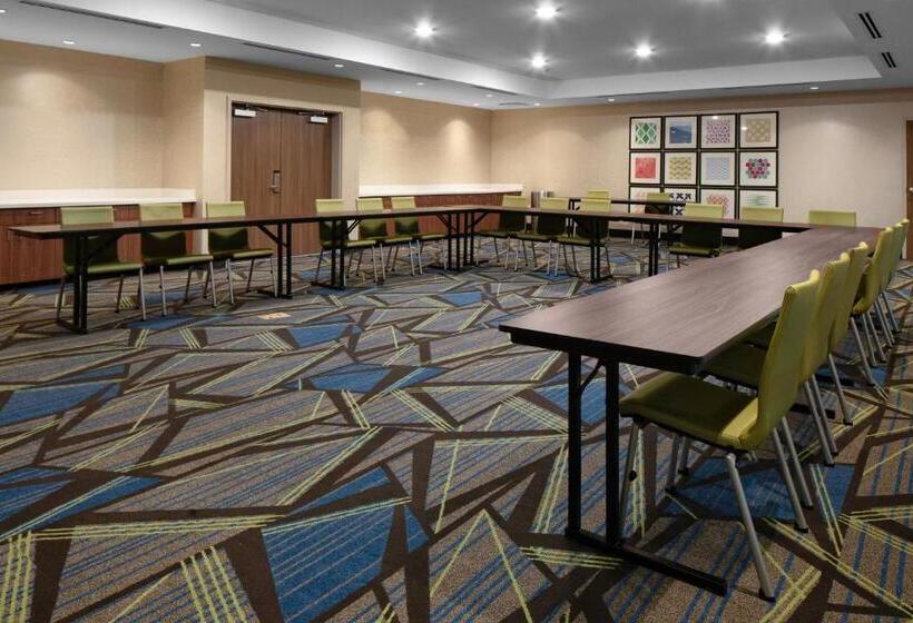 فندق Holiday Inn Express & Suites Griffin