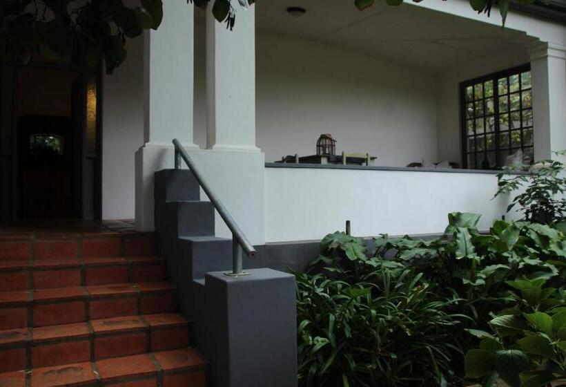 בית מלון כפרי Jan Harmsgat Country House