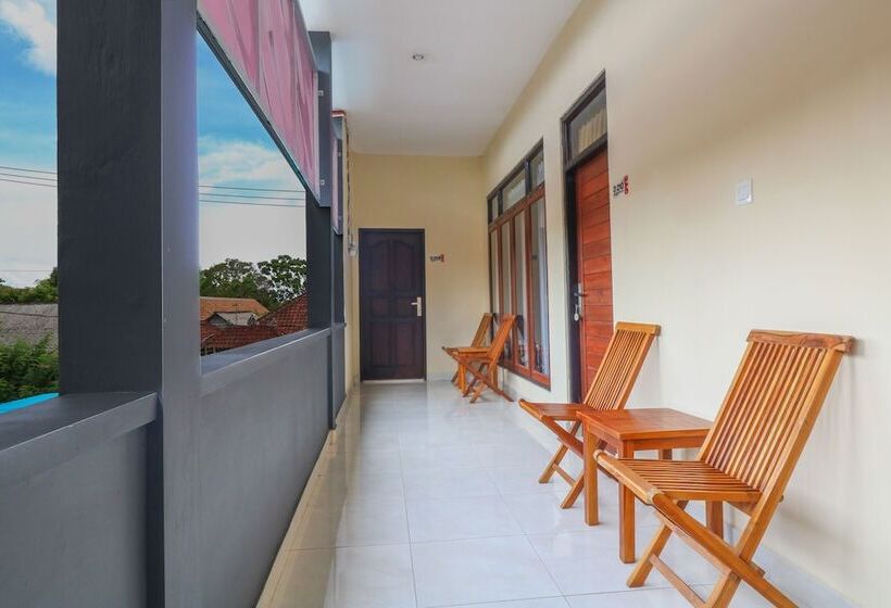 Отель Kenanga Homestay By Oyo Rooms