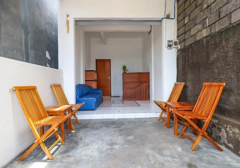 Отель Kenanga Homestay By Oyo Rooms