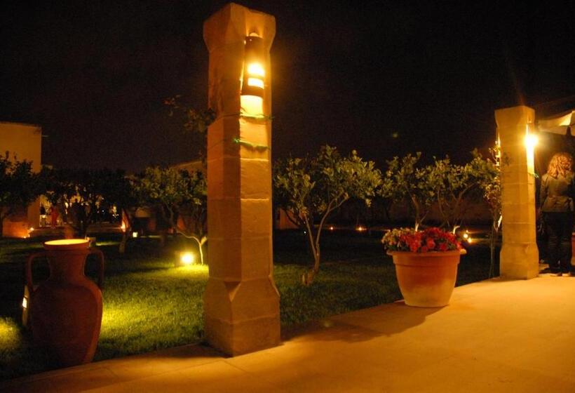 فندق Masseria Li Campi