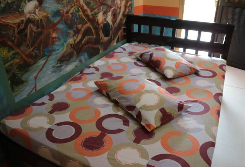 هتل Nipa Hut Resort