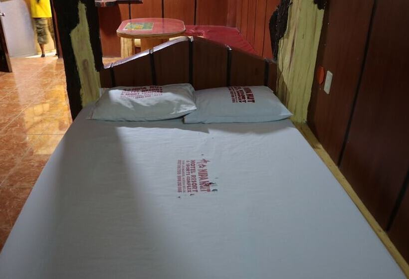 هتل Nipa Hut Resort