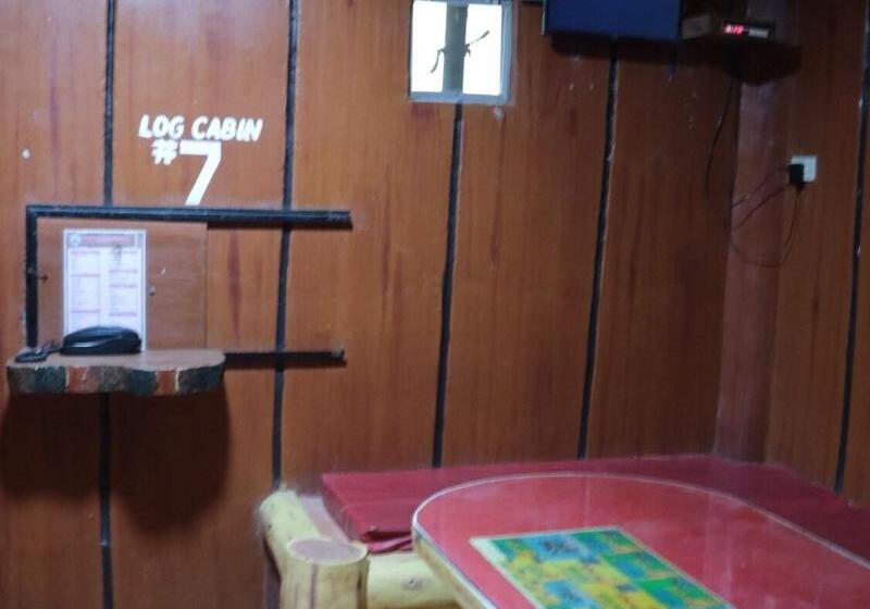 هتل Nipa Hut Resort